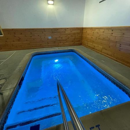 Ausable Valley Inn Mio المظهر الخارجي الصورة