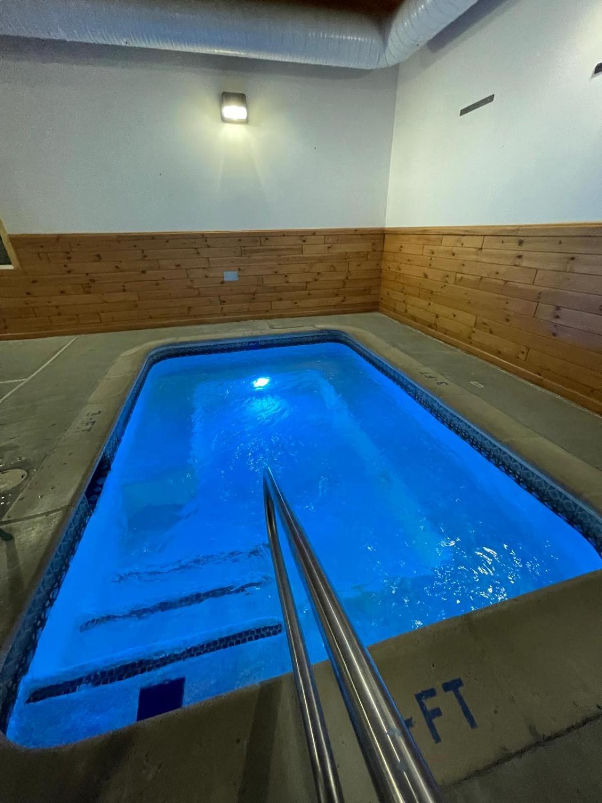 Ausable Valley Inn Mio المظهر الخارجي الصورة